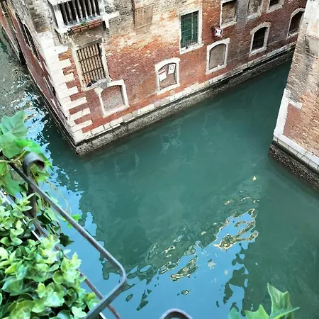 Luxury Near Rialto Bridge Apartment Venice