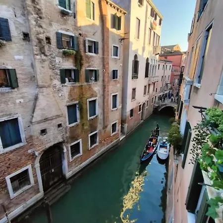 Luxury Near Rialto Bridge * Venice