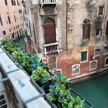 Apartment Luxury Near Rialto Bridge *
